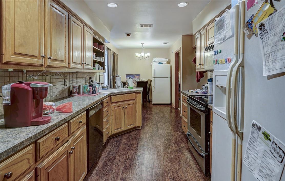 40202 Settlers PATH — photo 5