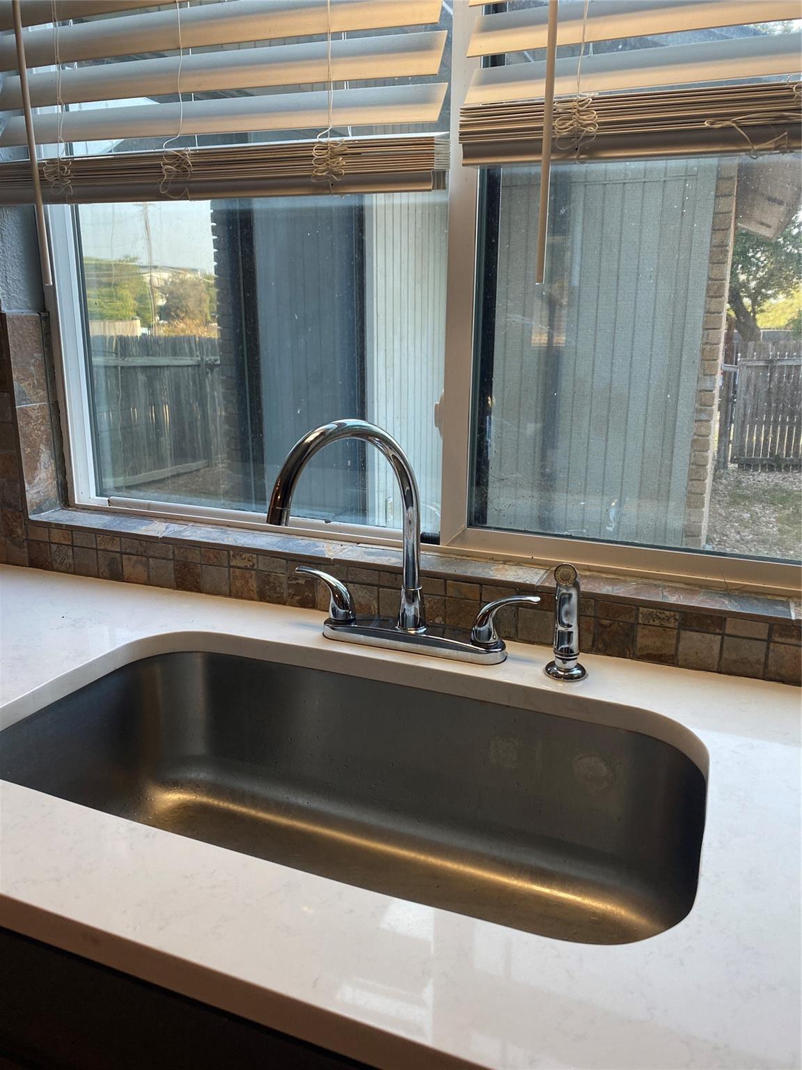 4204 HUDSON BEND RD #A — photo 4