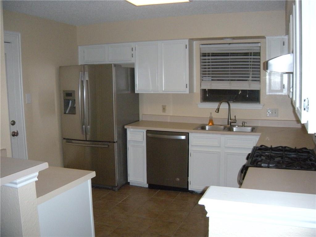12904 Odie LN — photo 5