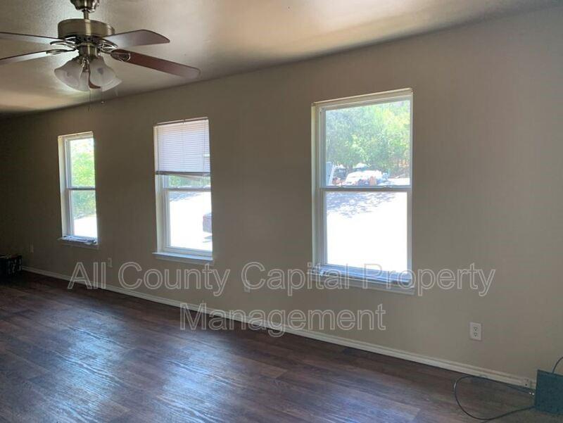 1011 Advance ST #1011 — photo 3