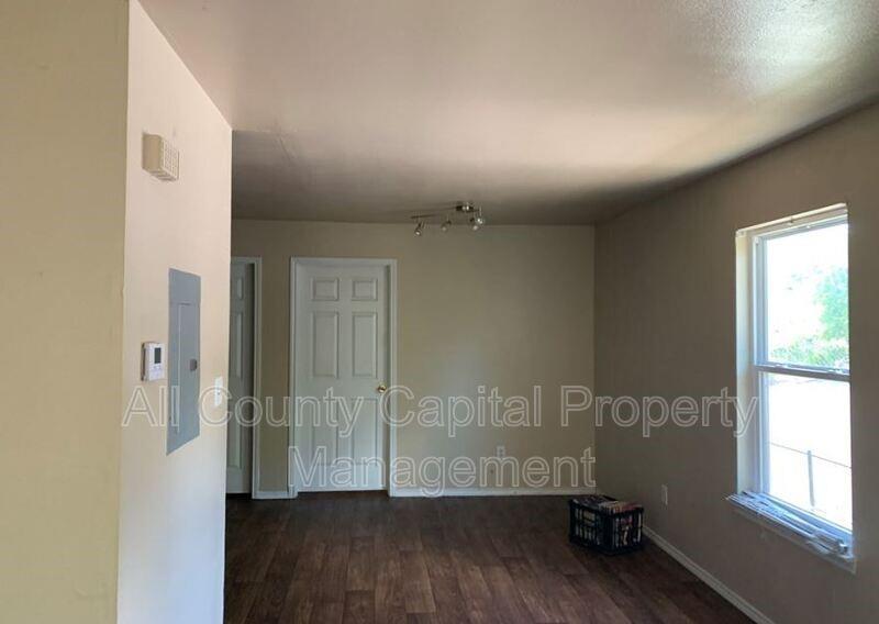 1011 Advance ST #1011 — photo 5