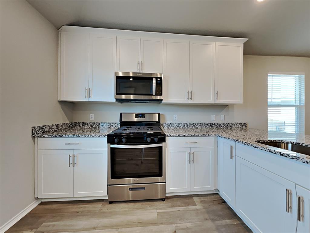 5240 Gallop LN — photo 5