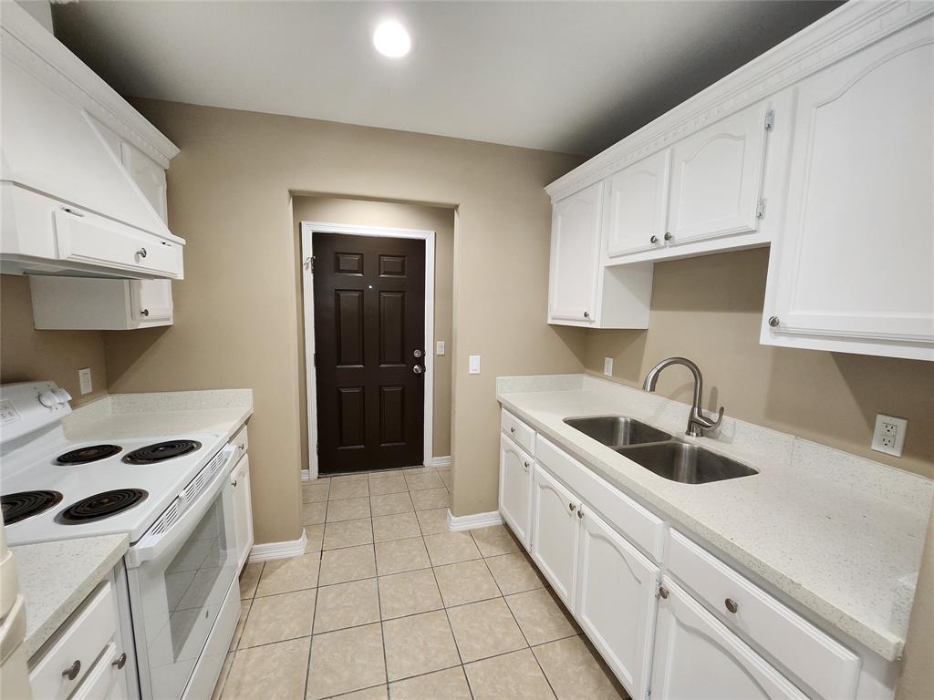 7609 Villa Rama South ST #4 — photo 5
