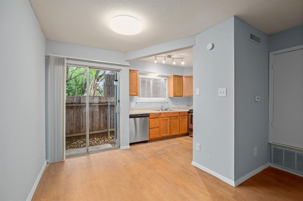 3415 Menchaca RD #101 — photo 4
