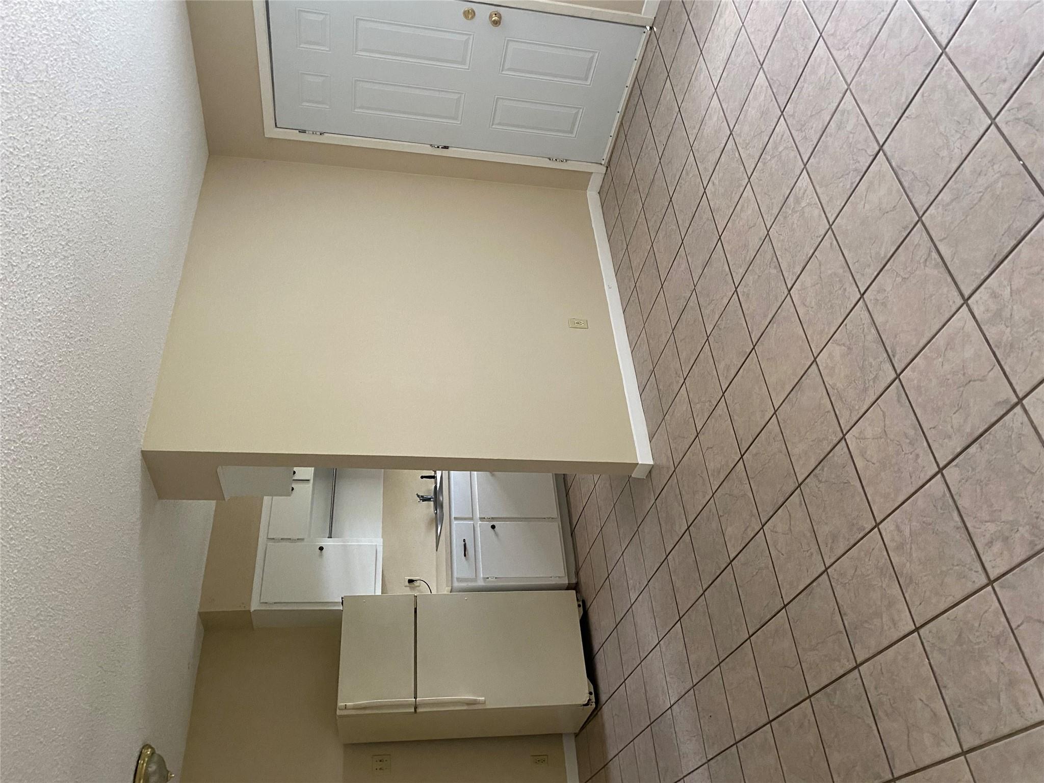 1601 Enfield RD #5 — photo 5