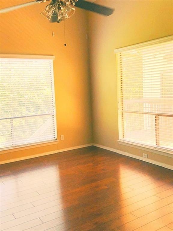 908 Poplar ST #202 — photo 4