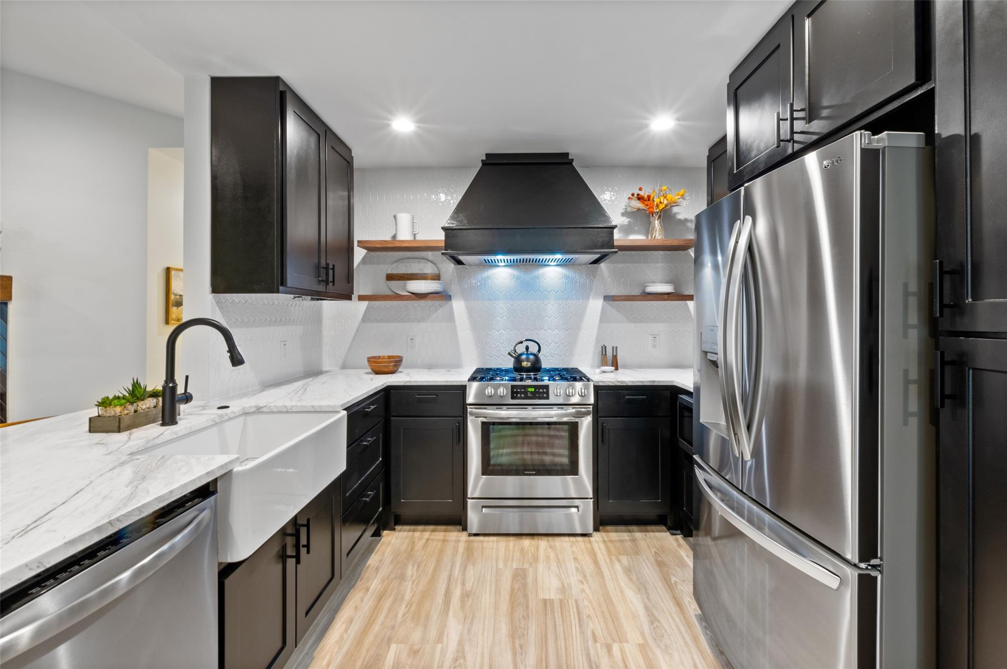 801 Forest Glen CV — photo 5
