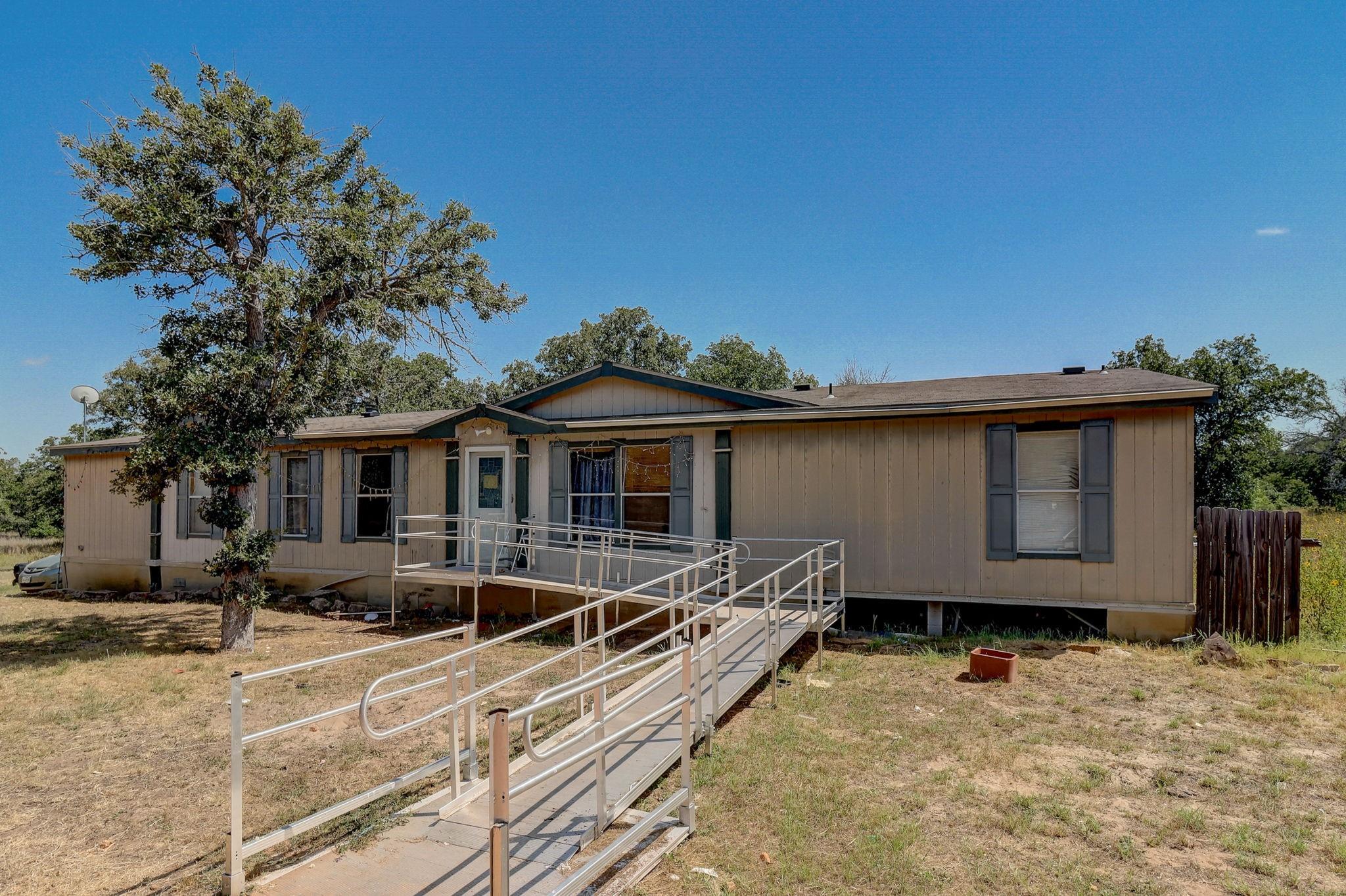 2125 Polly Ln — photo 3