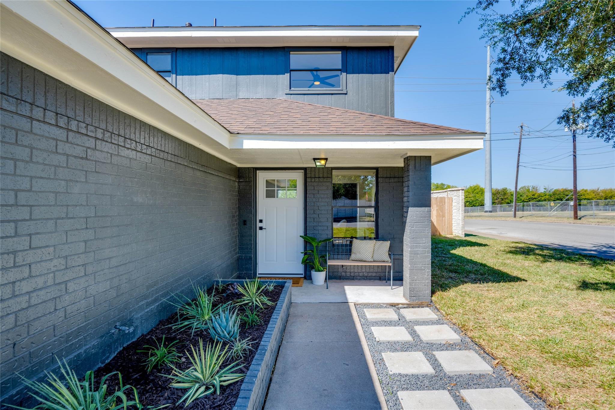 14401 Robert I Walker BLVD — photo 5