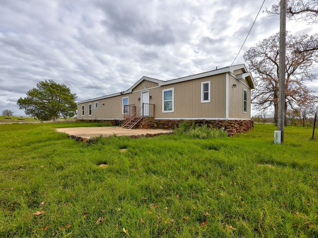 599 Rocky Ridge LN — photo 3