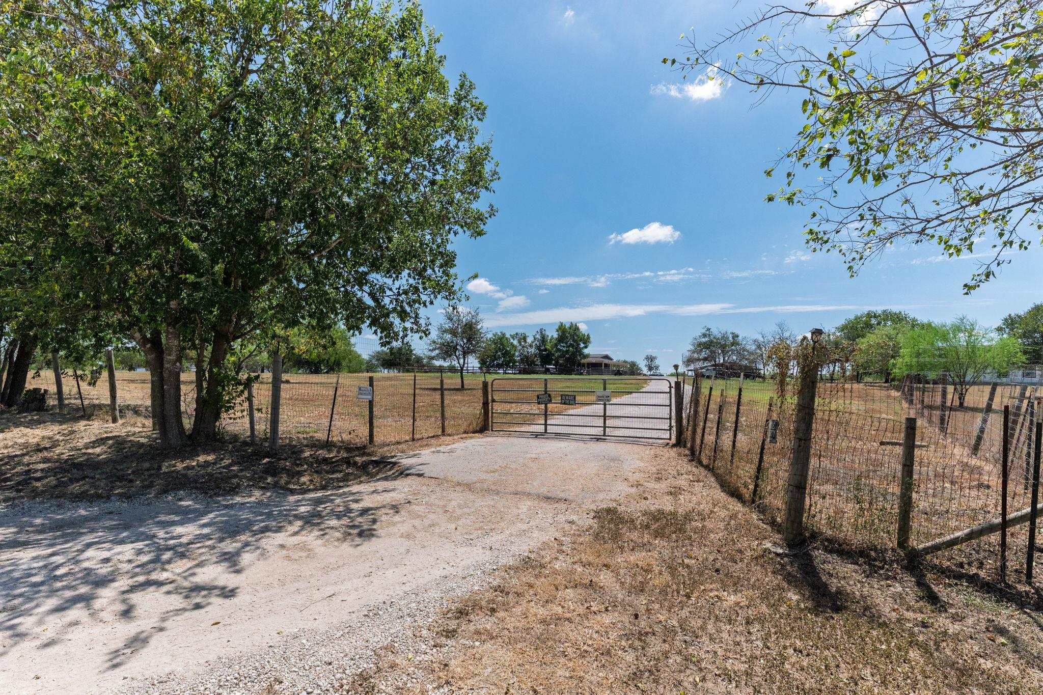 1781 Long RD — photo 5