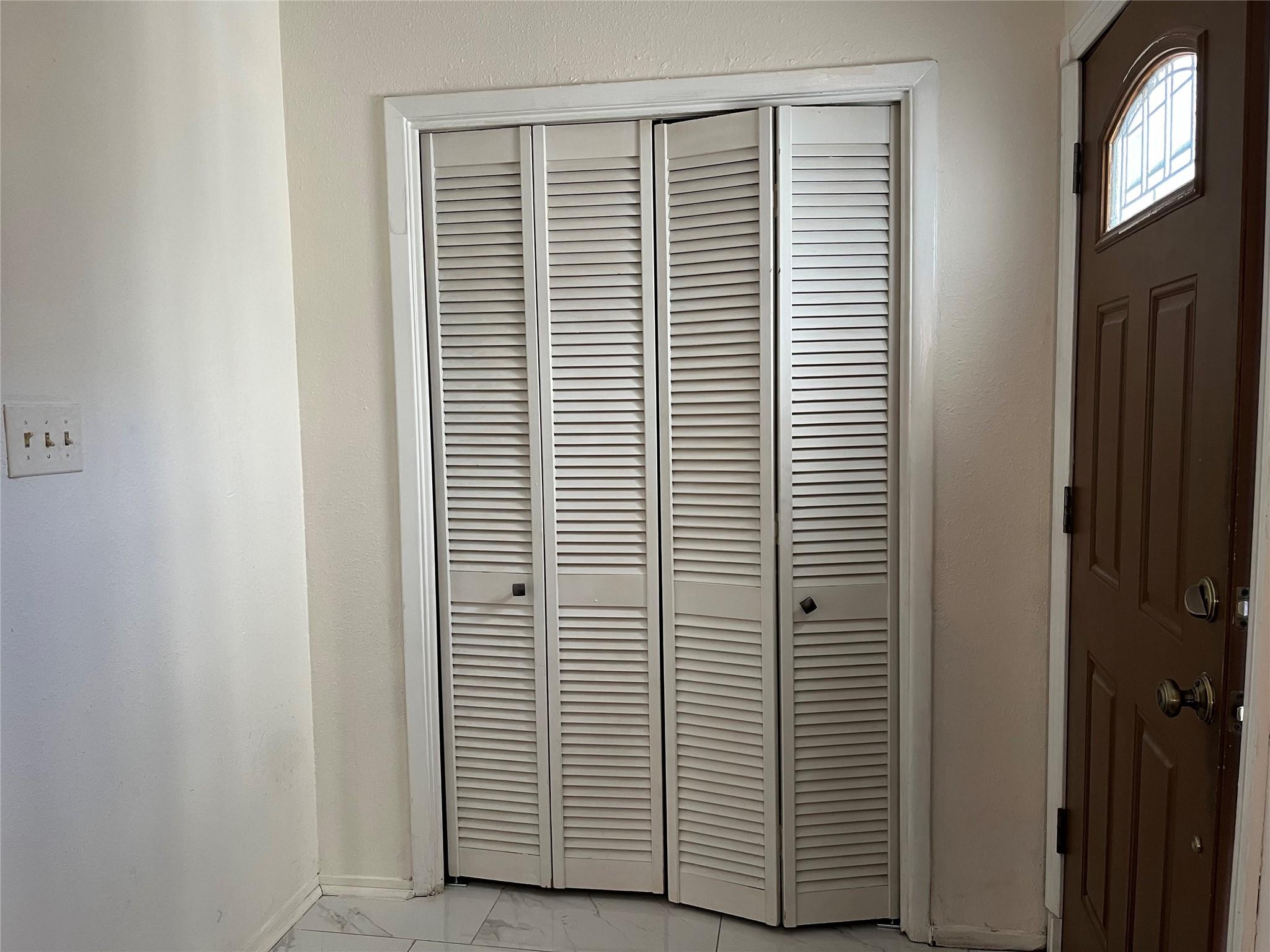 6910 Hart LN #703 — photo 5