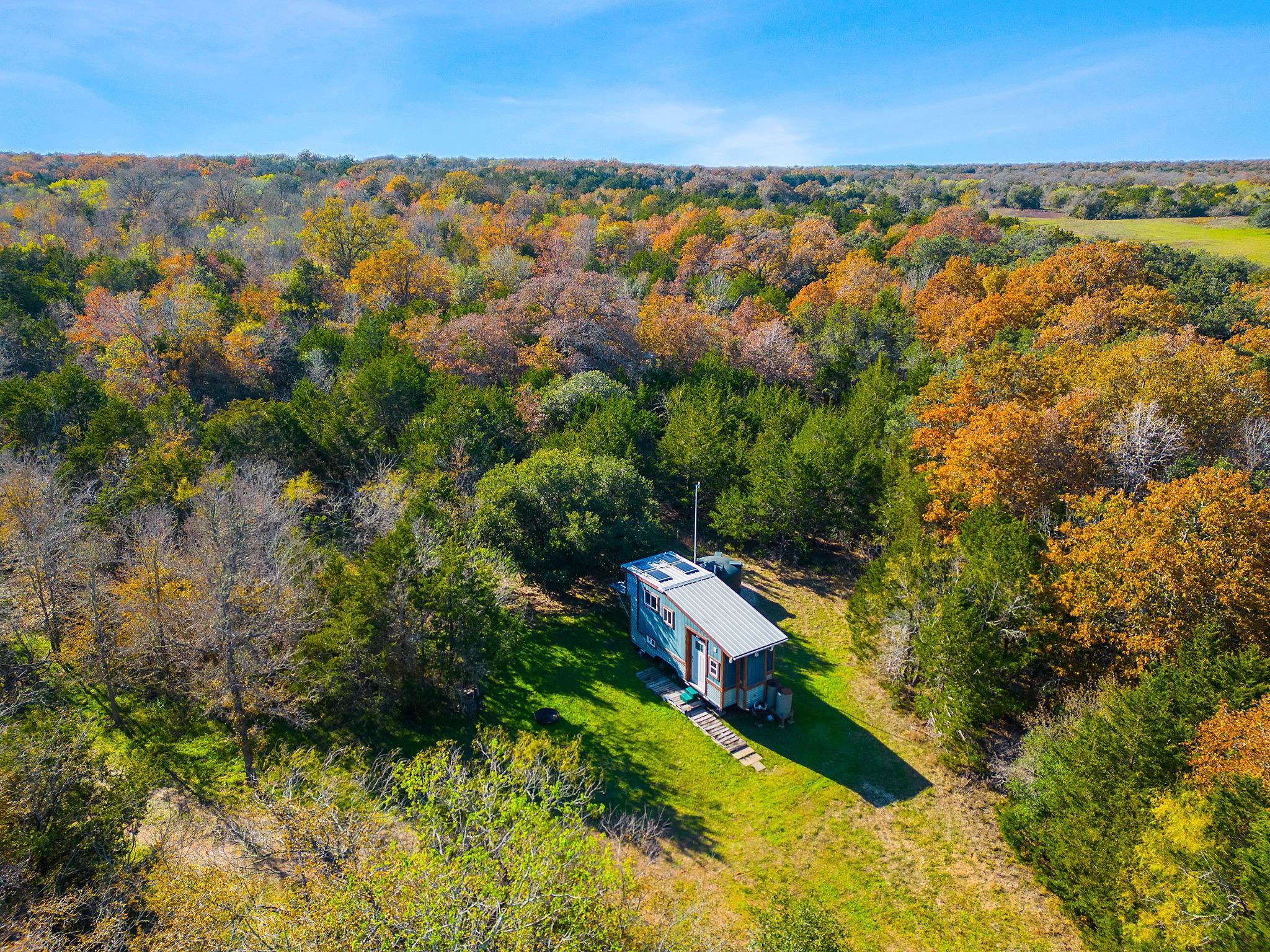 272 Deadwood RD — photo 3