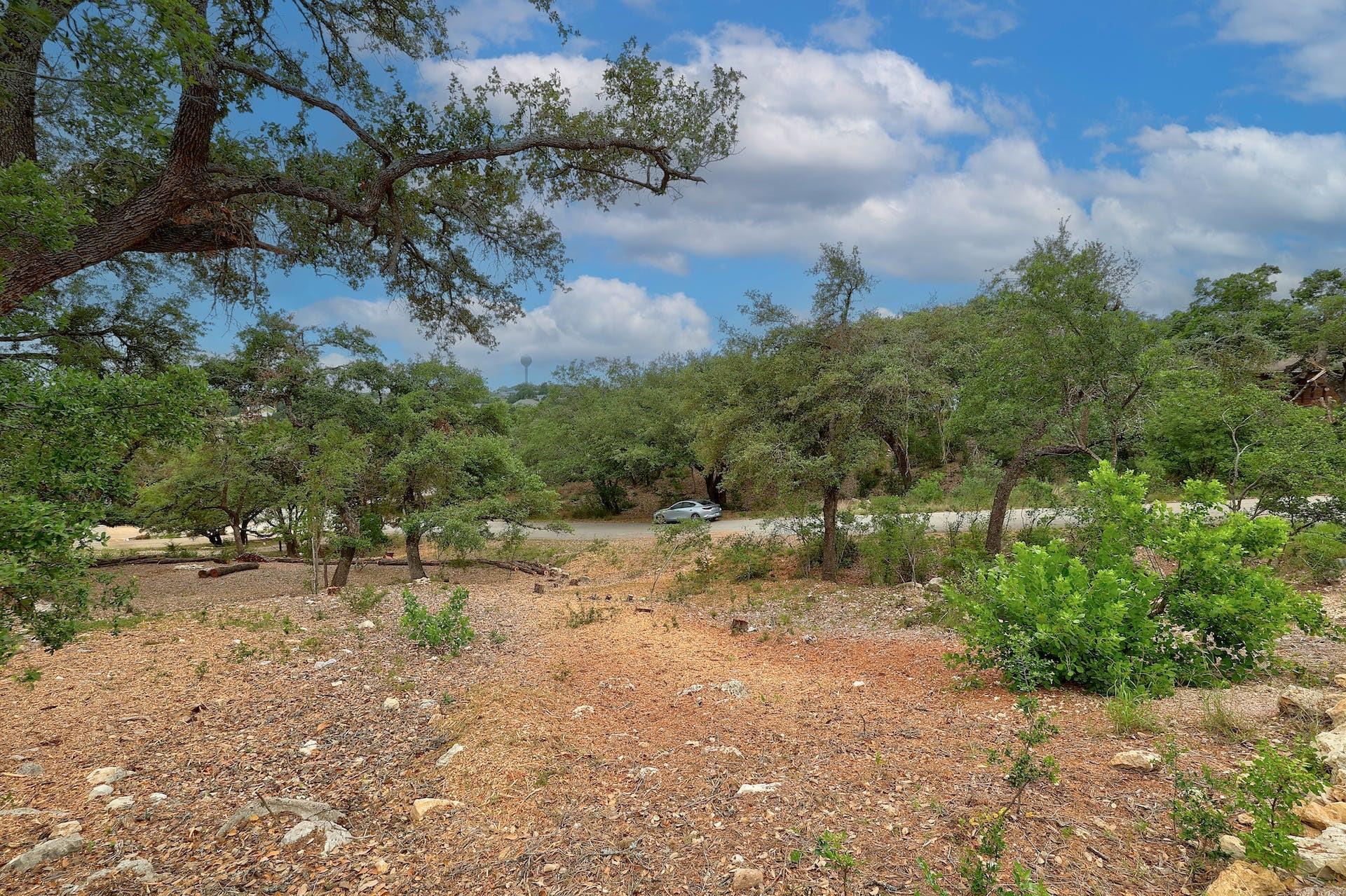 20101 Collier LN — photo 4