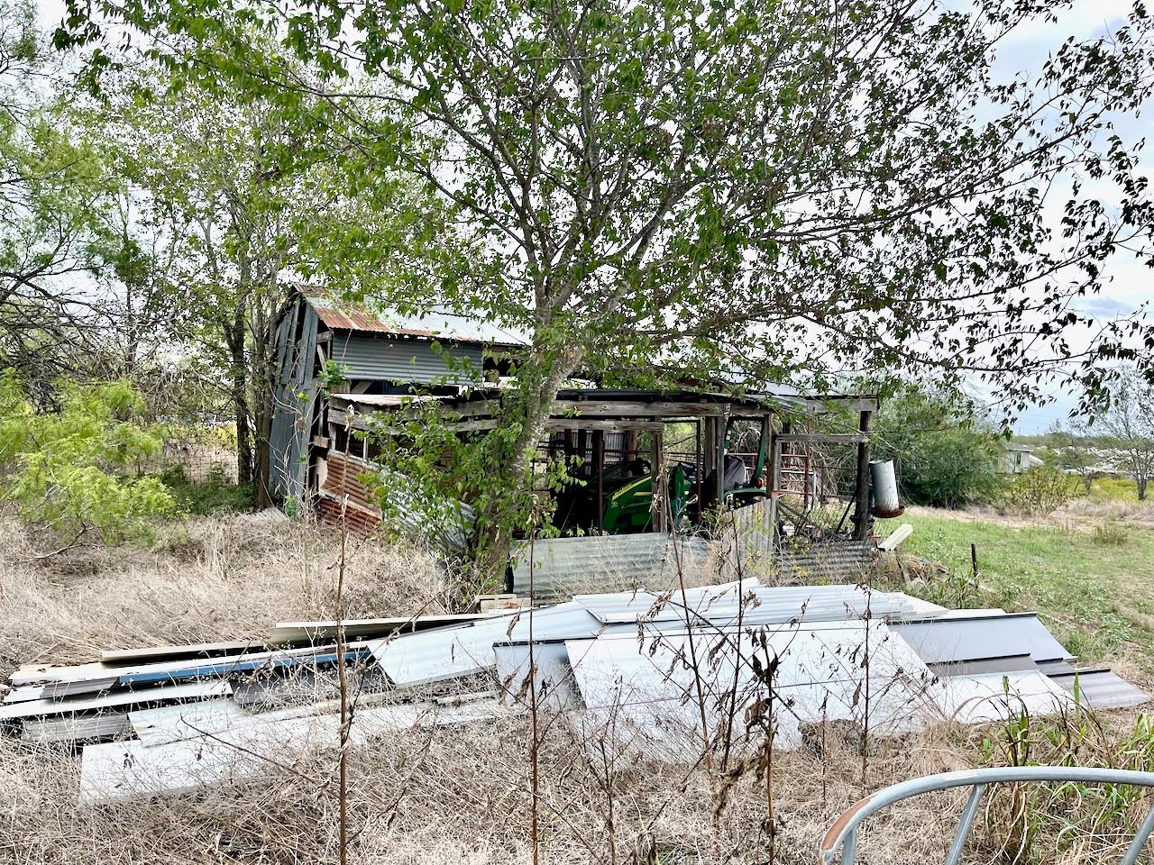 11604 Moore RD — photo 5