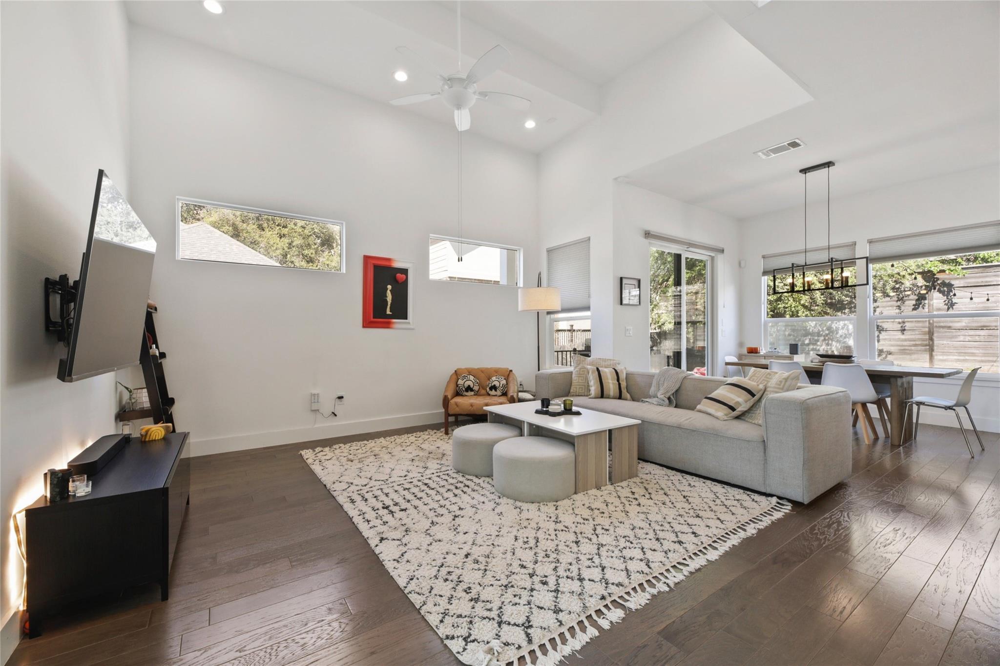 904 Catalpa ST #A — photo 4