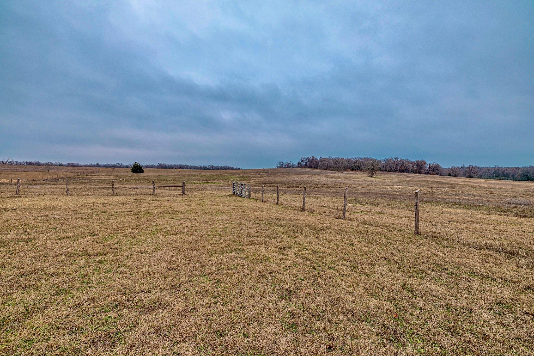 387 CR 238 A — photo 5