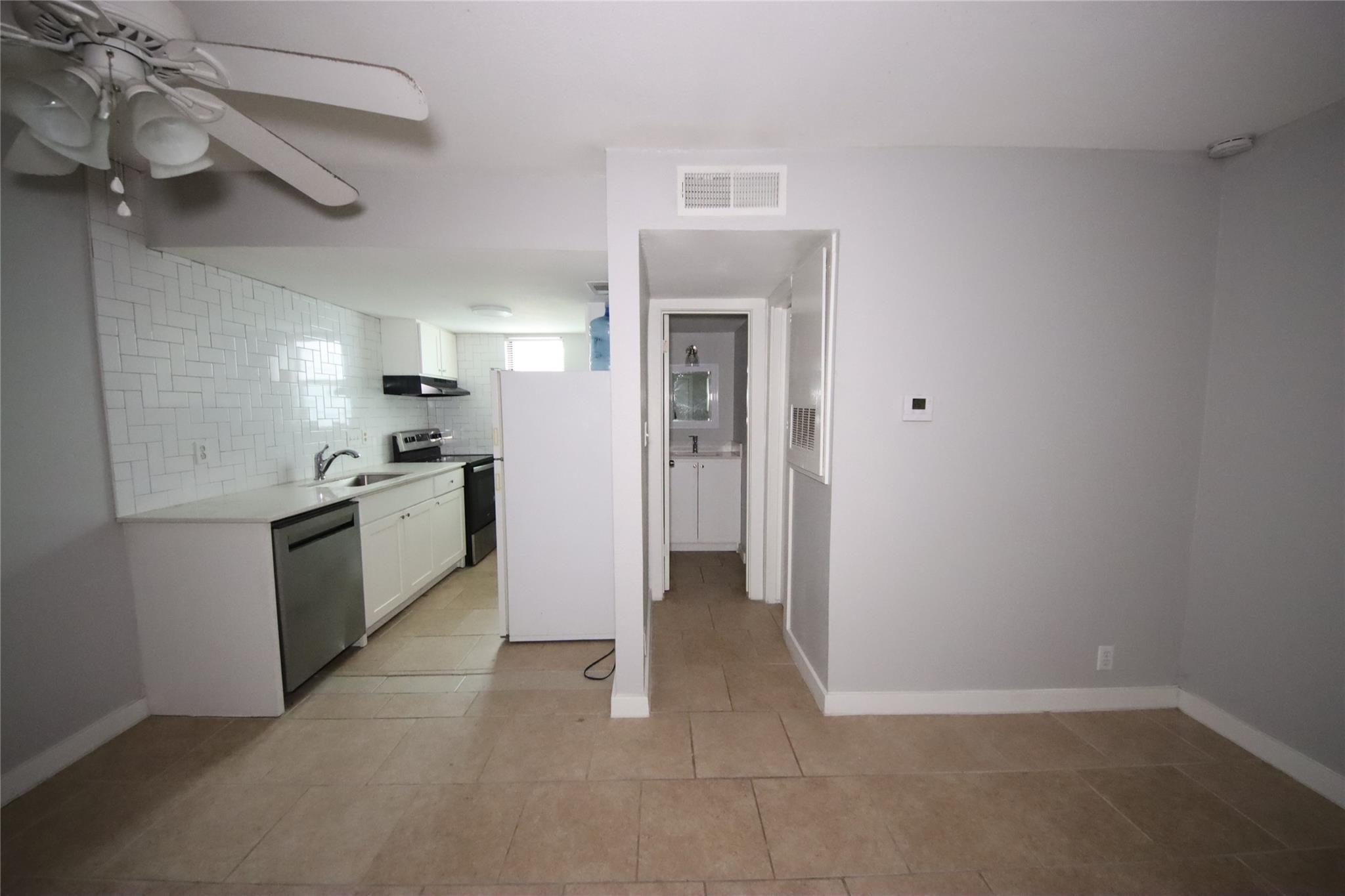 1600 West Ave #19 — photo 5