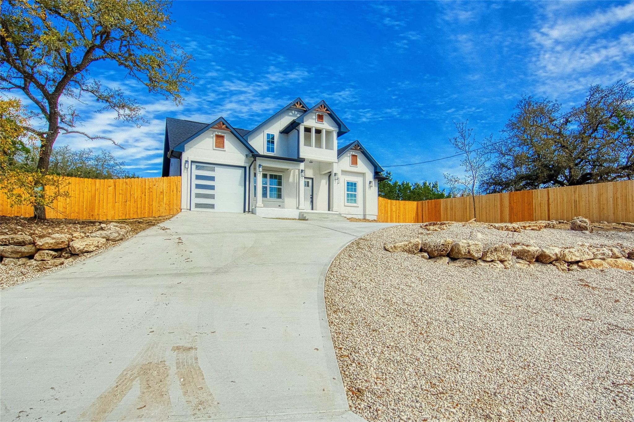 1103 Martingale TRL — photo 3