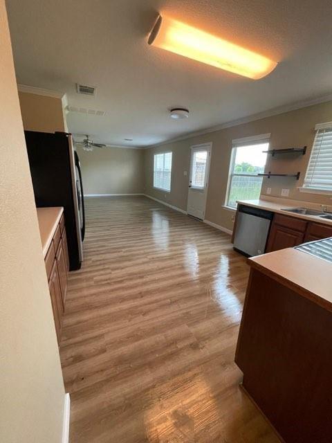 128 Phillips ST — photo 4