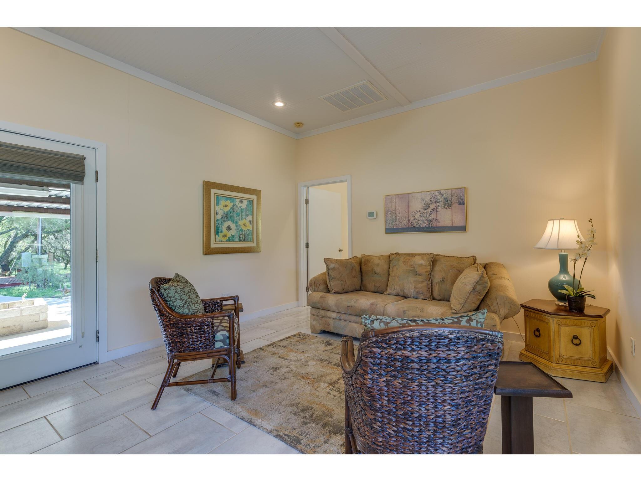250 Caliche RD — photo 5