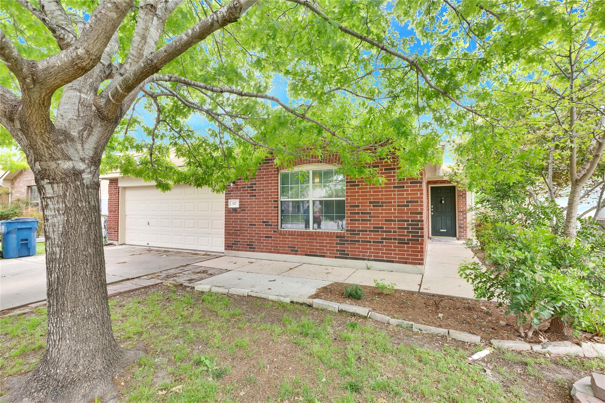 117 Gillespie LN — photo 3