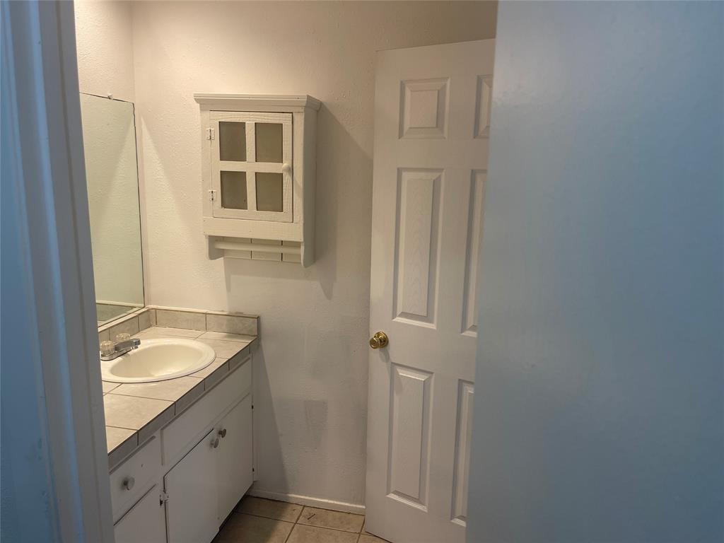 5105 Teri RD #A — photo 4