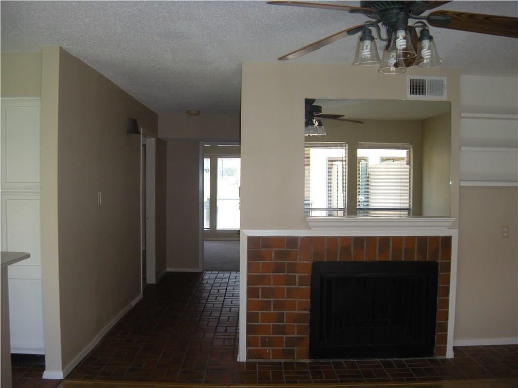 2110 RioGrande ST #302 — photo 4