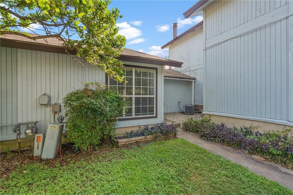 4819 Misty Slope LN — photo 4