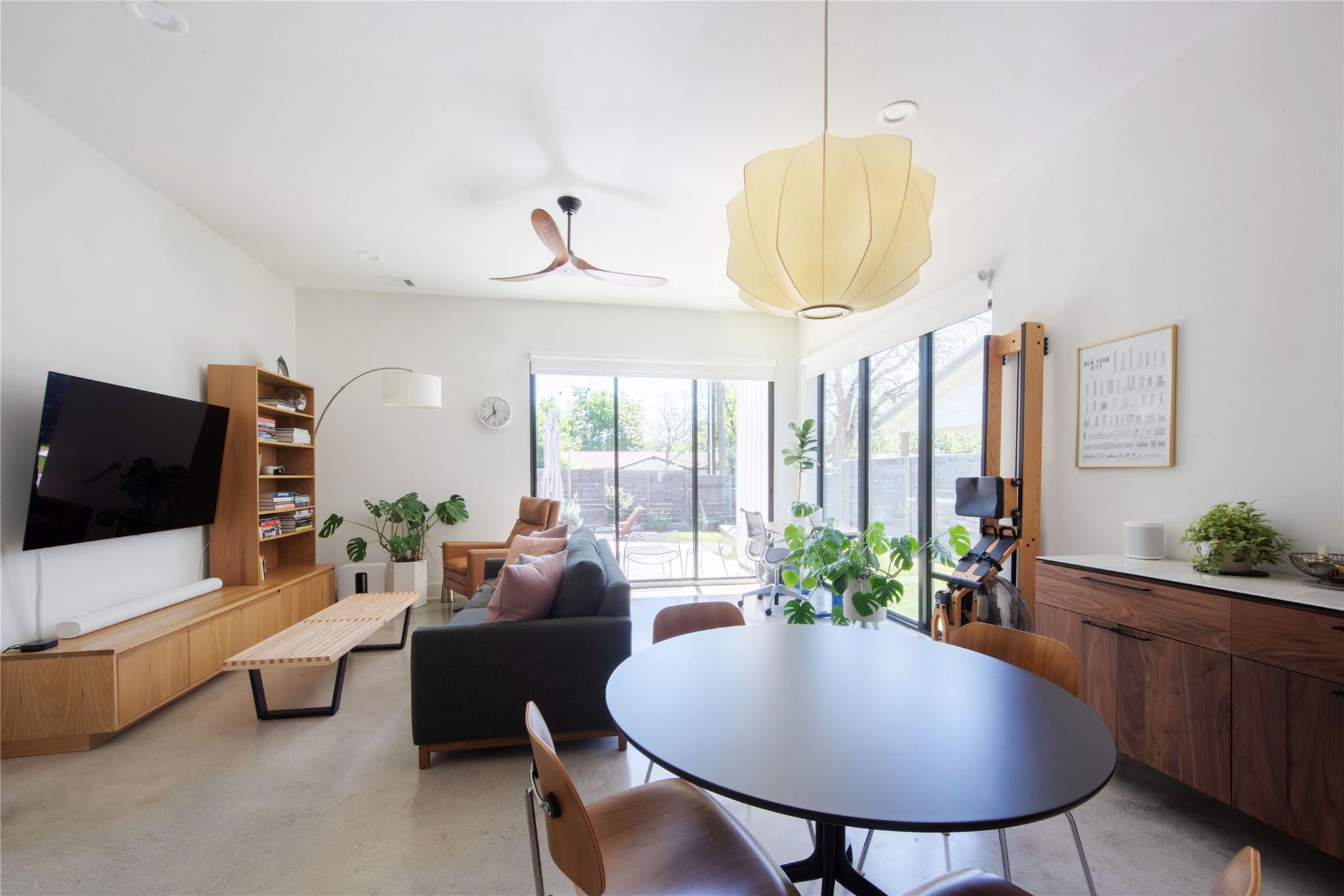 6210 Hickman Ave #A — photo 4