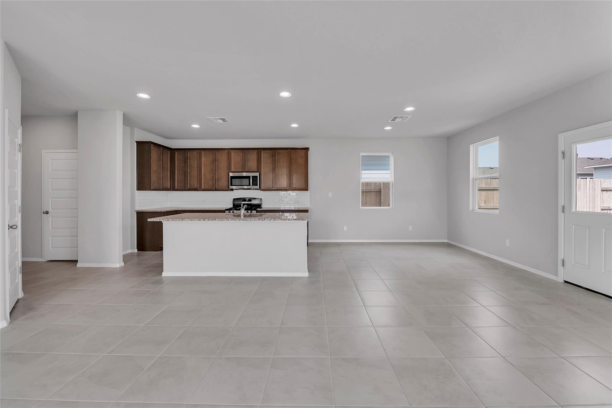 100 Bent Creek LN — photo 5