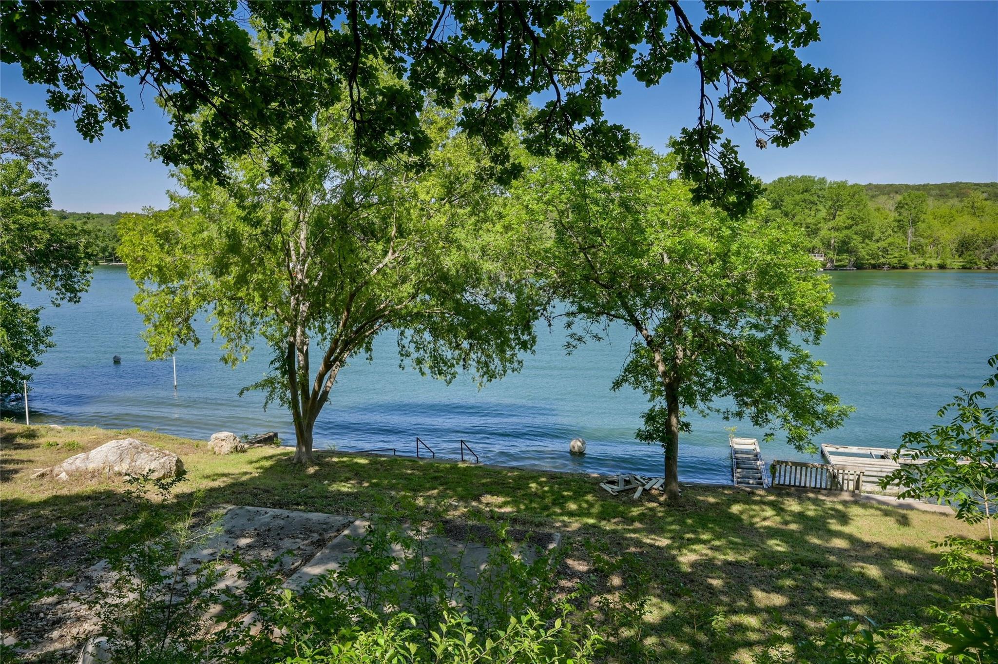 4200 Rivercrest DR — photo 4