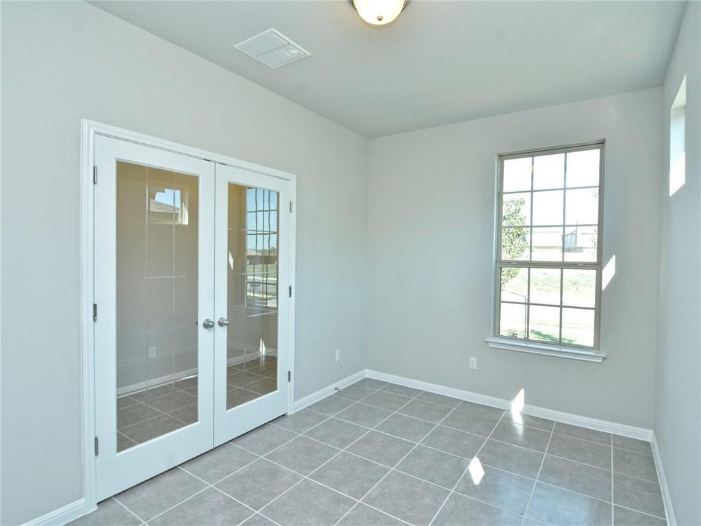 112 Mauldin ST — photo 5