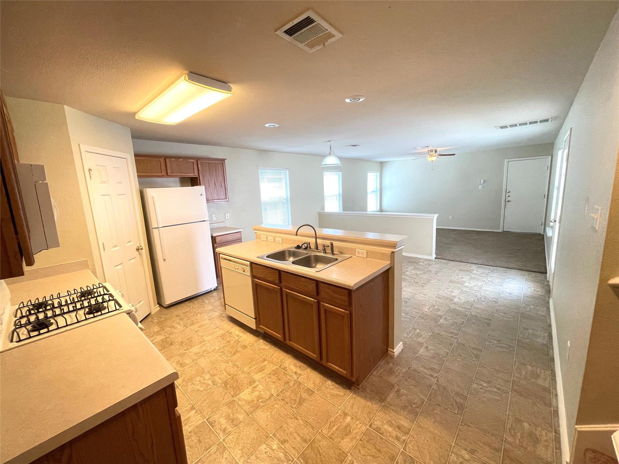 810 Palo Duro DR — photo 5