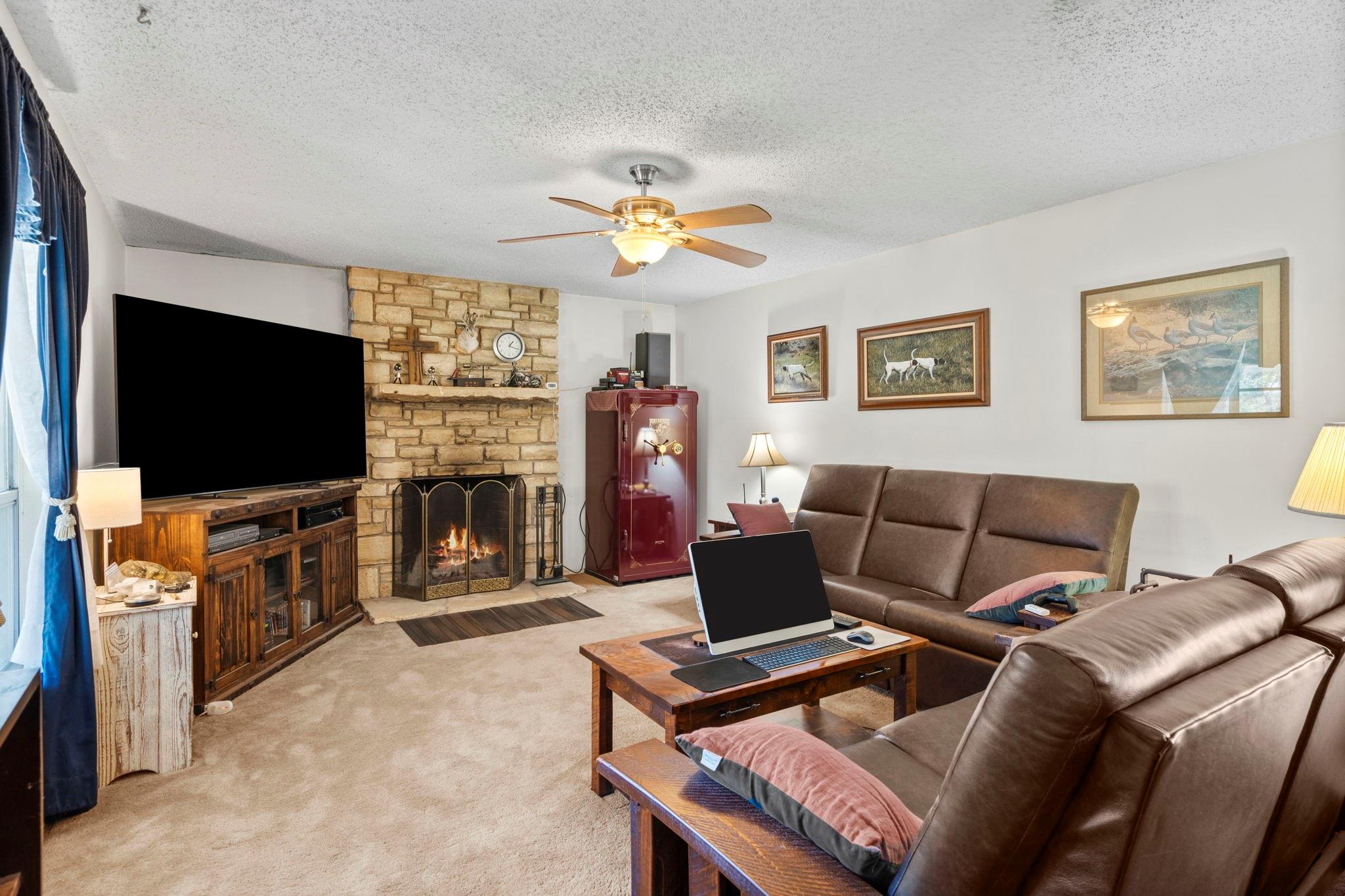 801 Billie Brooks LN — photo 4