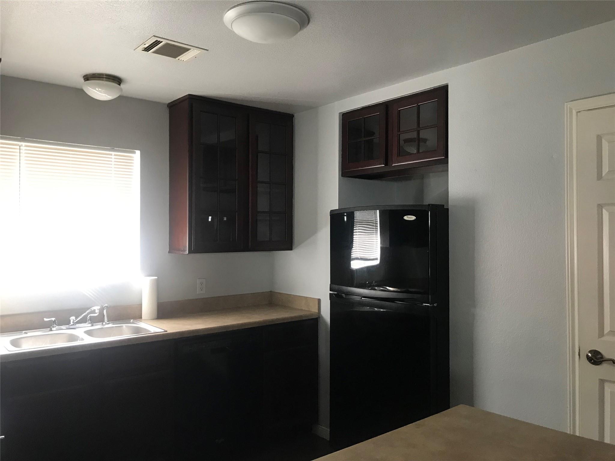 1405 Circle DR — photo 5