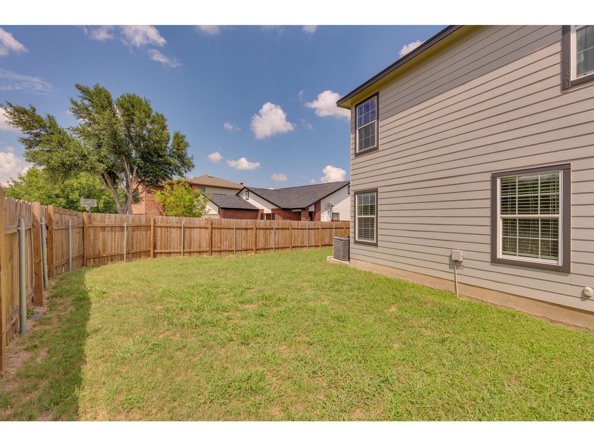 401 Blanco Woods BLVD — photo 5