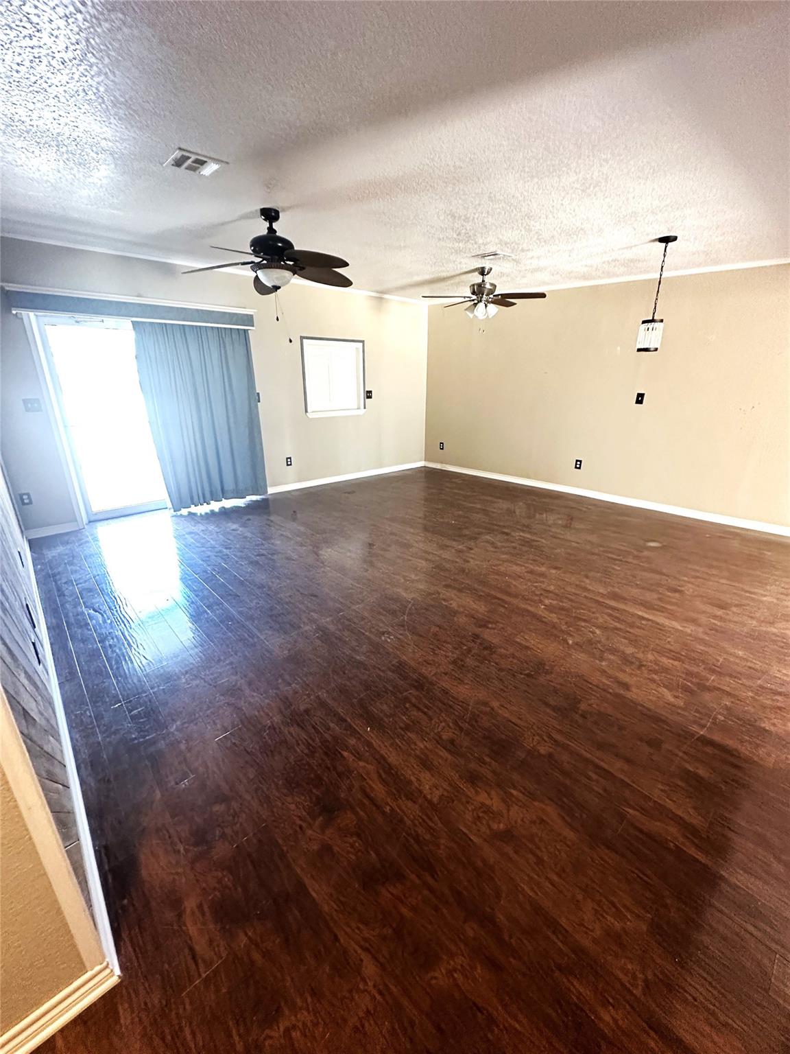 8 Mesquite Ave — photo 3