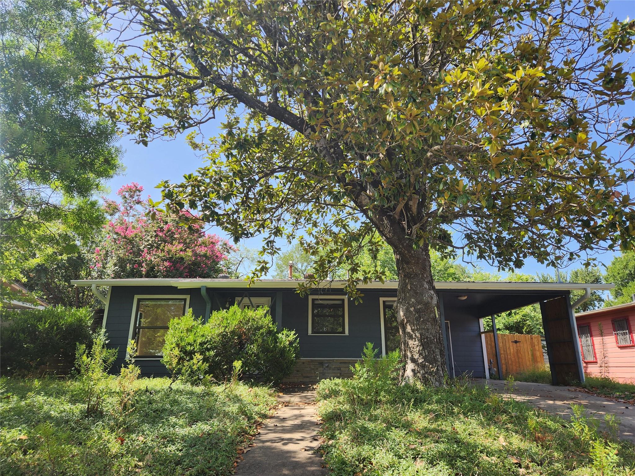 4409 Leslie Ave — photo 3