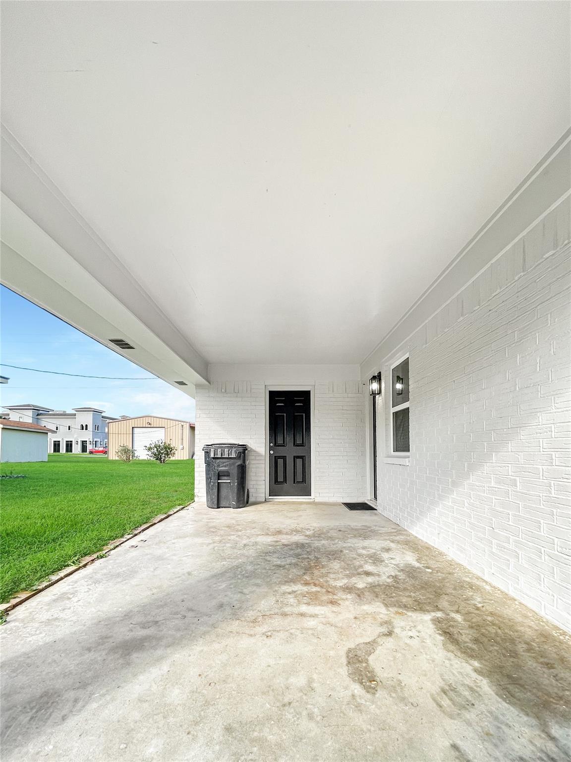 206 Summit ST — photo 4