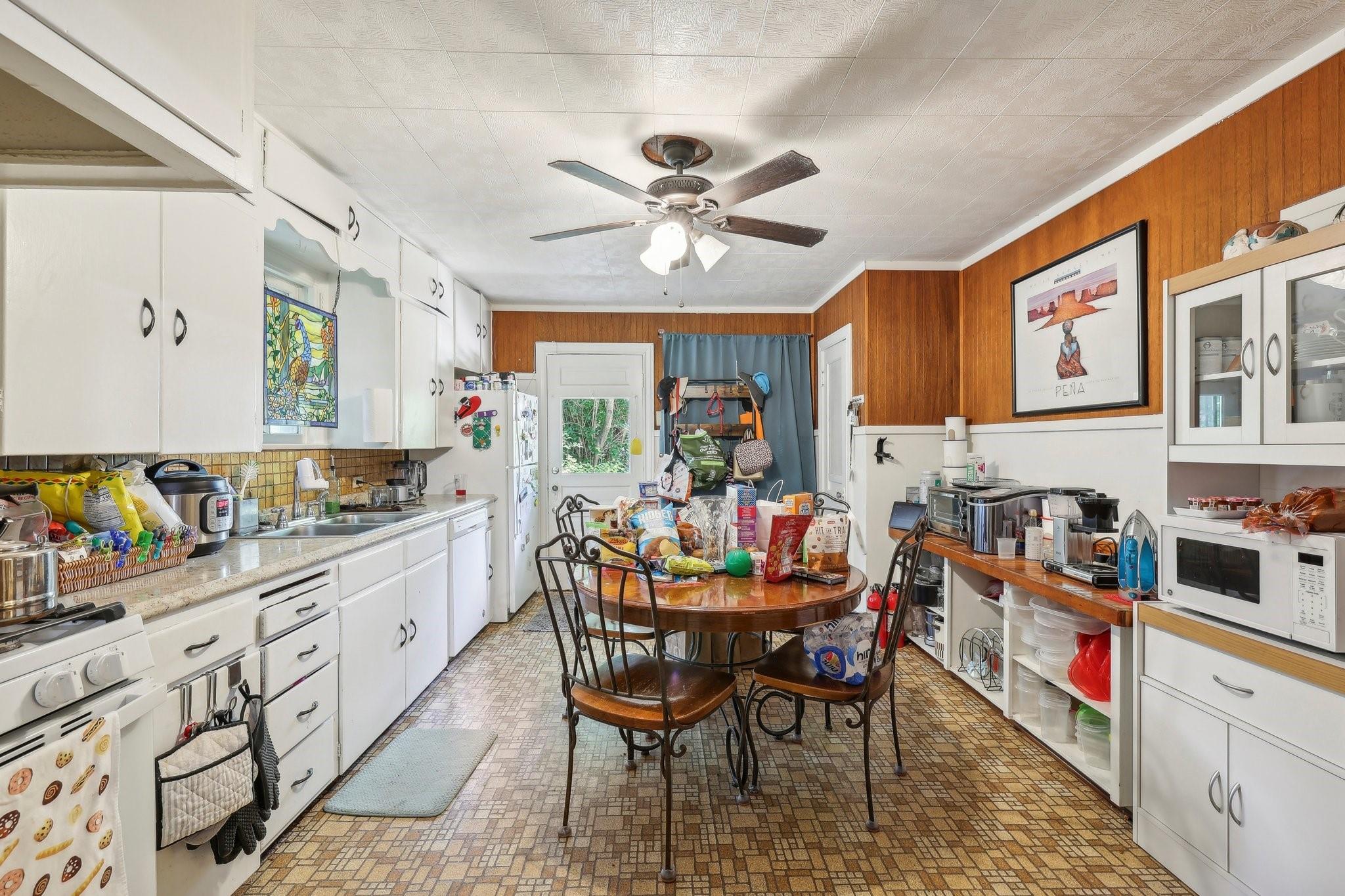 4907 Harmon Ave — photo 5