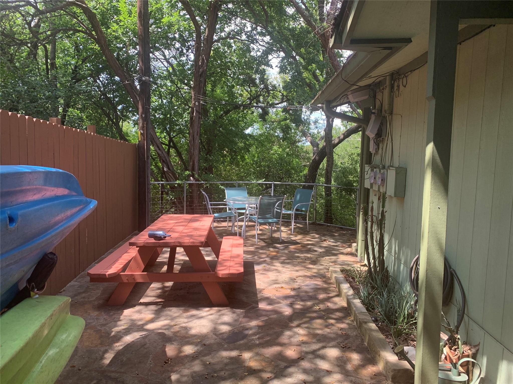 816 Ramble LN #B — photo 4