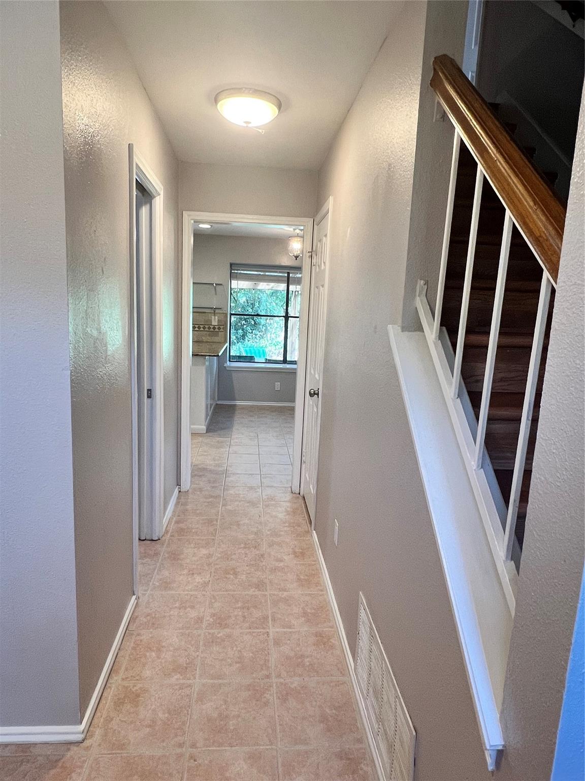 5665 Wagon Train RD — photo 4