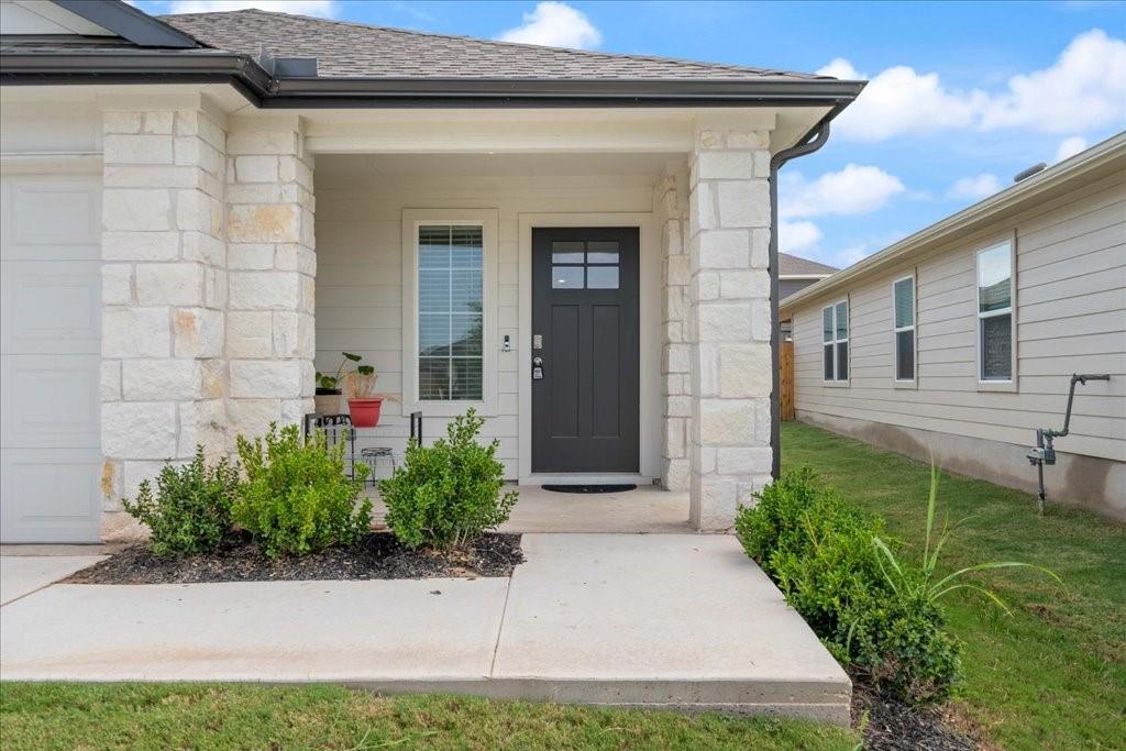 708 Shallowford PL — photo 4