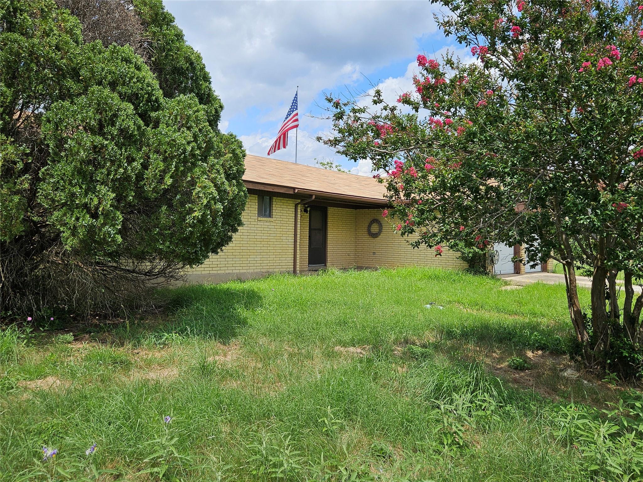2790 Highway 290 — photo 3