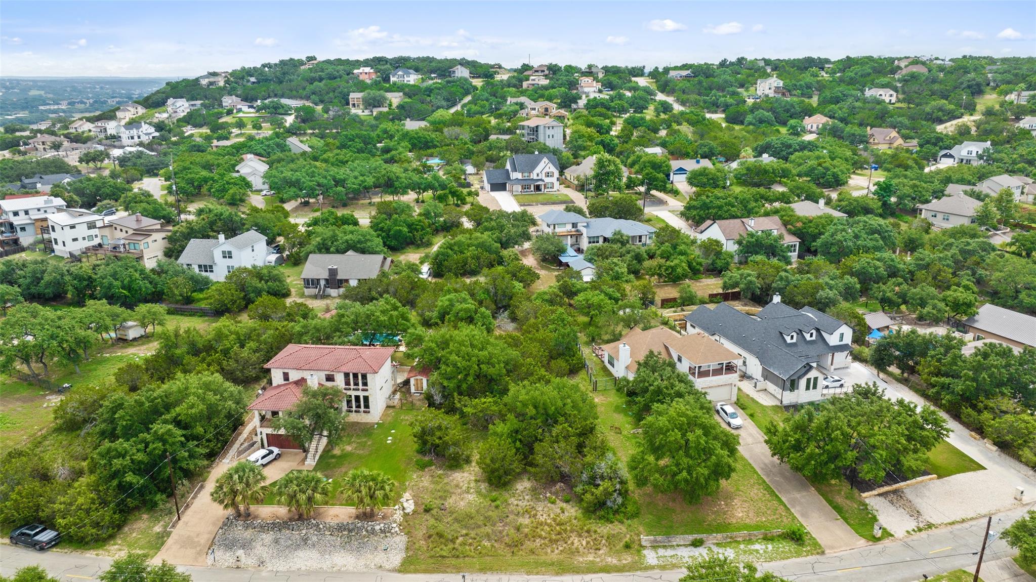 109 Cowal DR — photo 3