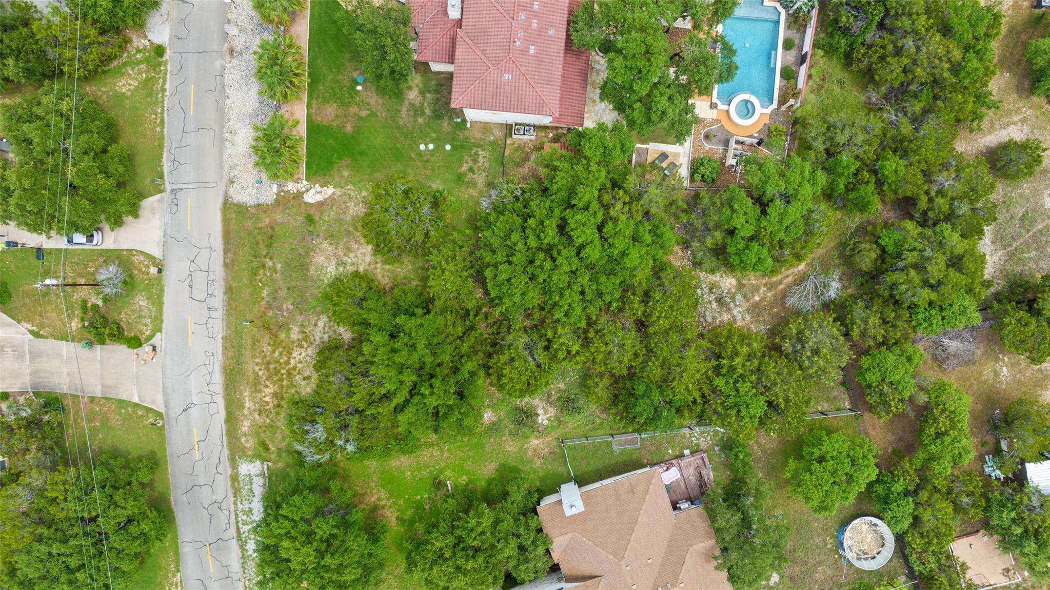 109 Cowal DR — photo 4