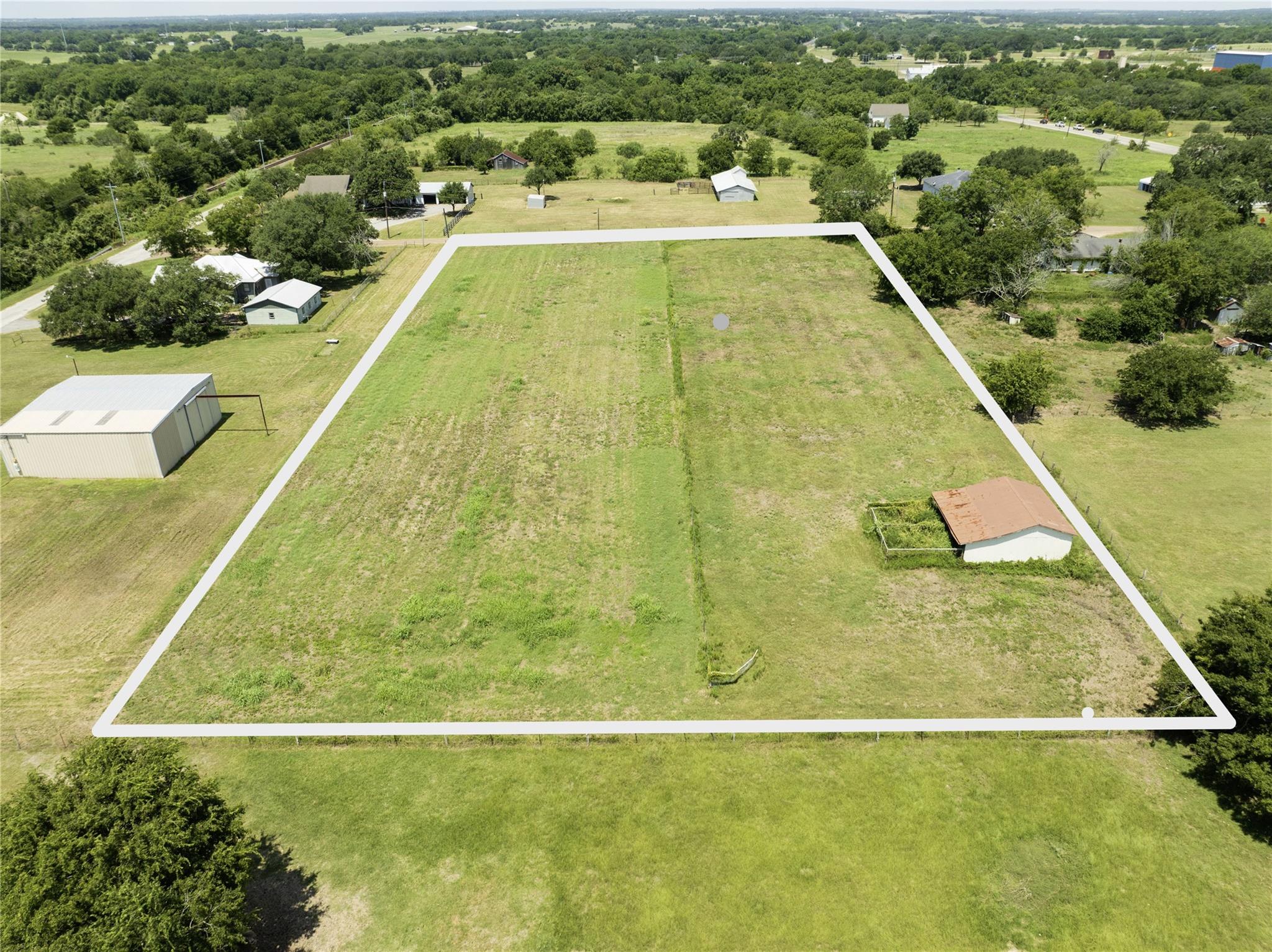 215 Old Highway 90 LOOP — photo 3