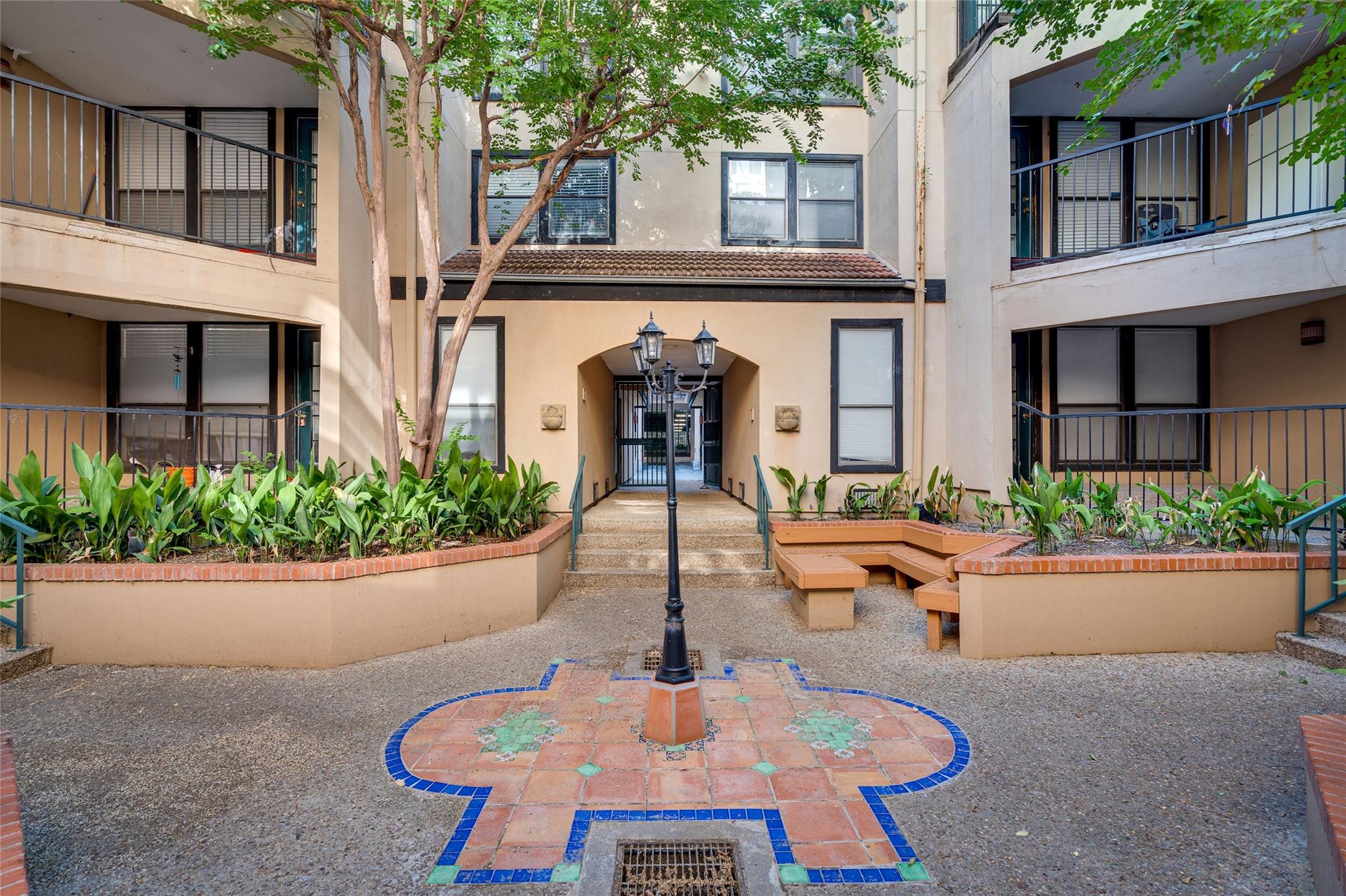 2110 Rio Grande ST #208 — photo 3