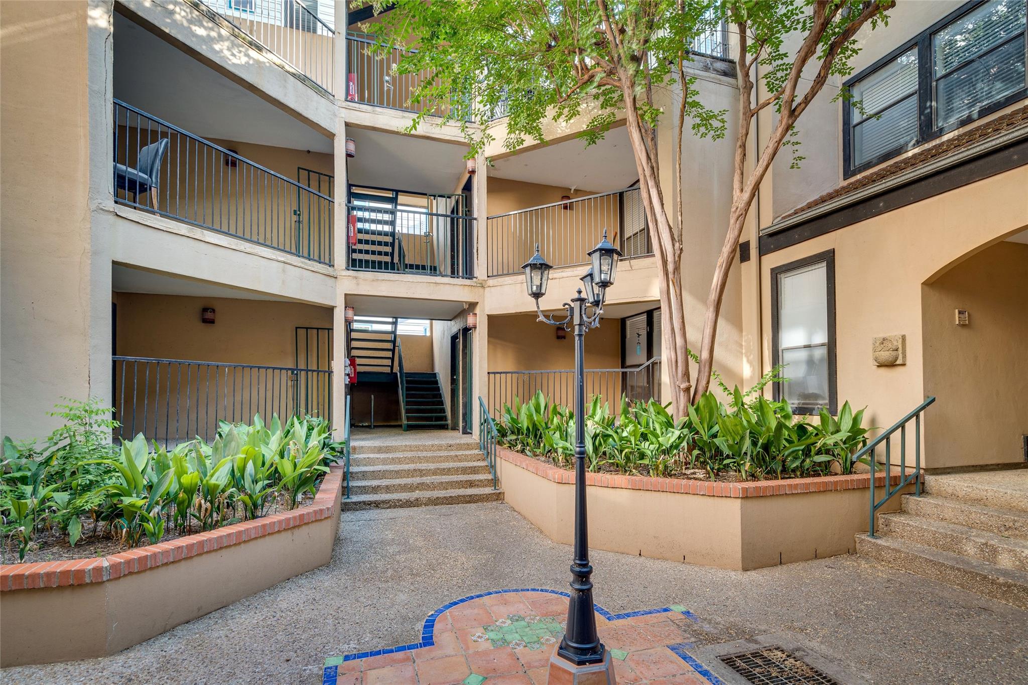 2110 Rio Grande ST #208 — photo 4